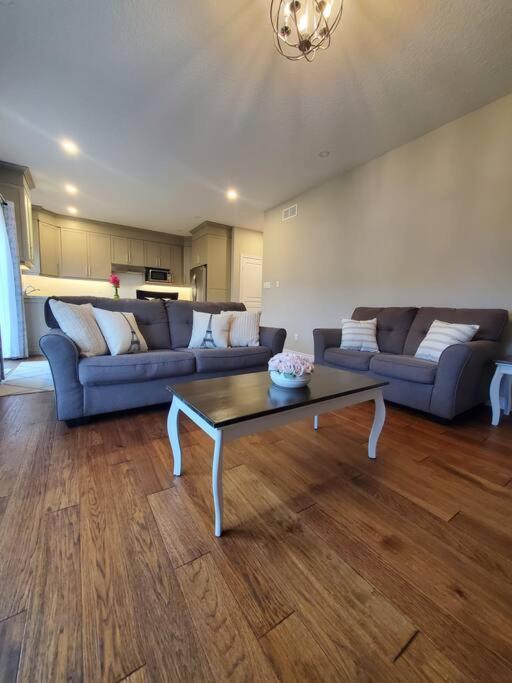 Villa 4 Bd Family Retreat Stratford Esterno foto